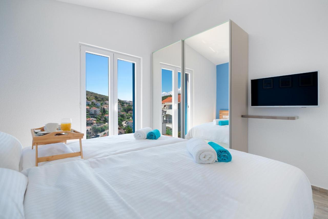 Villa Miholina - With Heated Swimming Pool Trogir Extérieur photo